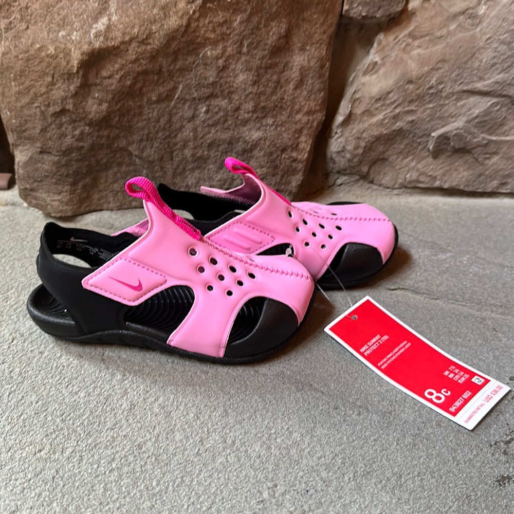 Nwt Nike toddler sandal